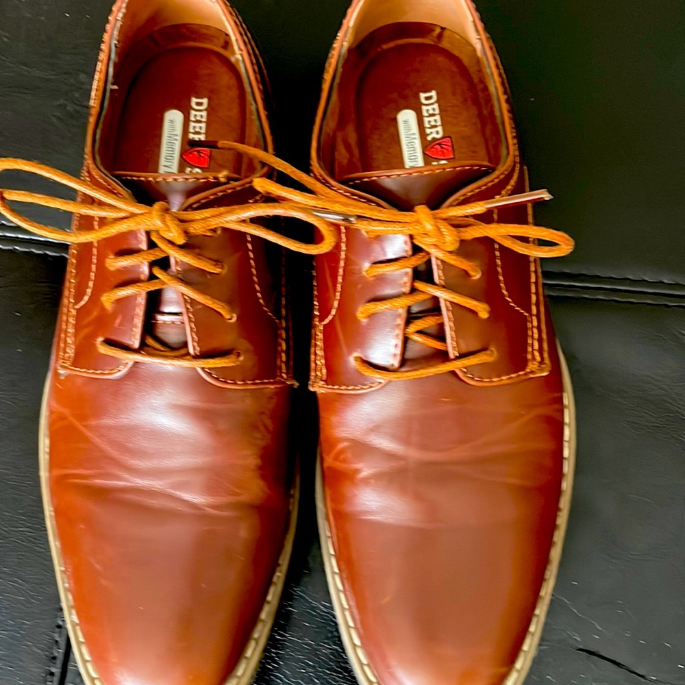 Deer stag dress shoes for kids. Size 5m